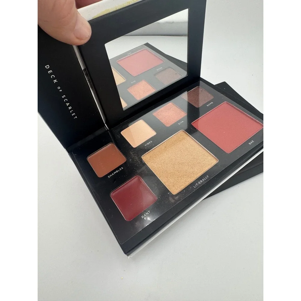 Deck of Scarlet Edition‎ No 10 Makeup Palette Eyeshadow Blush Highlighter Lip